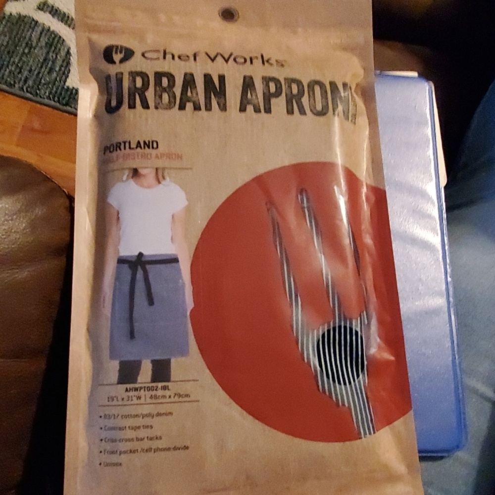 Chef Works Urban Apron Portland style NWT OS